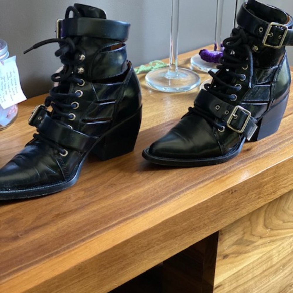 Chloe Riley Boots - Picture 2 of 10